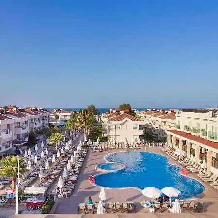 Θέρετρο Dream Family Club 4*