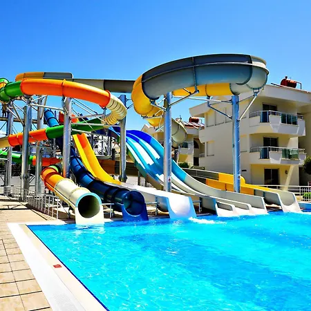 Отель Dream Family Club 5*