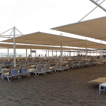 Отель Dream Family Club Сиде