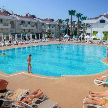 Szálloda Dream Family Club Side