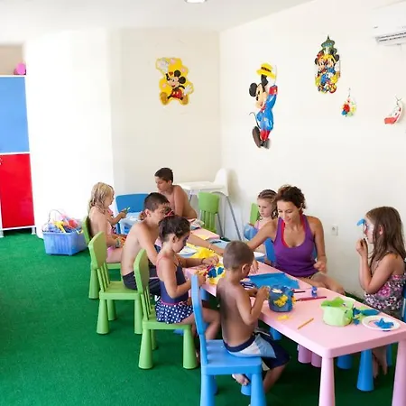 Dream Family Club מלון