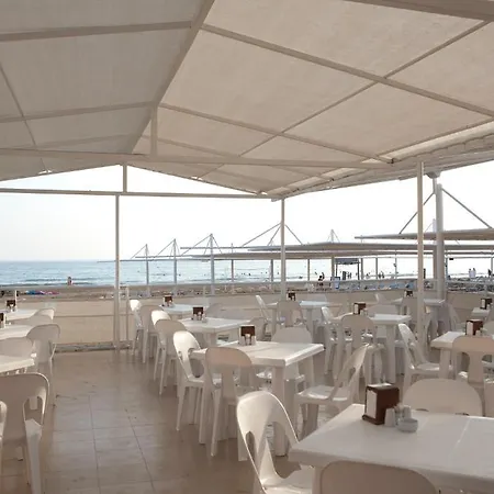 Dream Family Club מלון