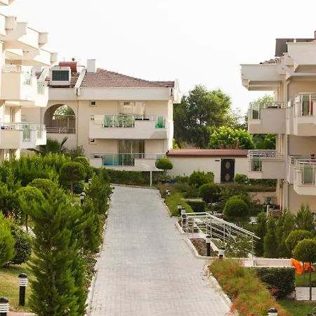 Hotel Dream Family Club Side