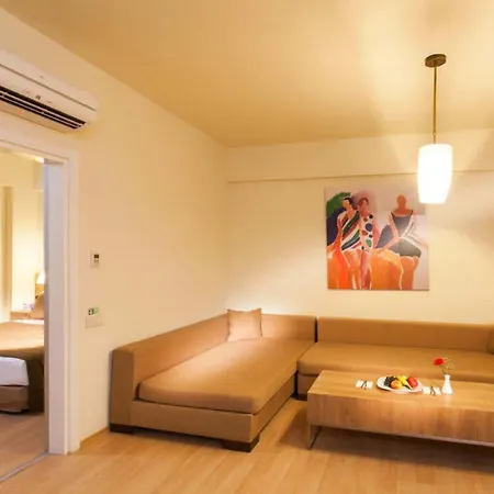 Dream Family Club Hotel 4*