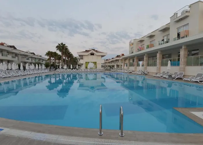 Dream Family Club Hotel 5*