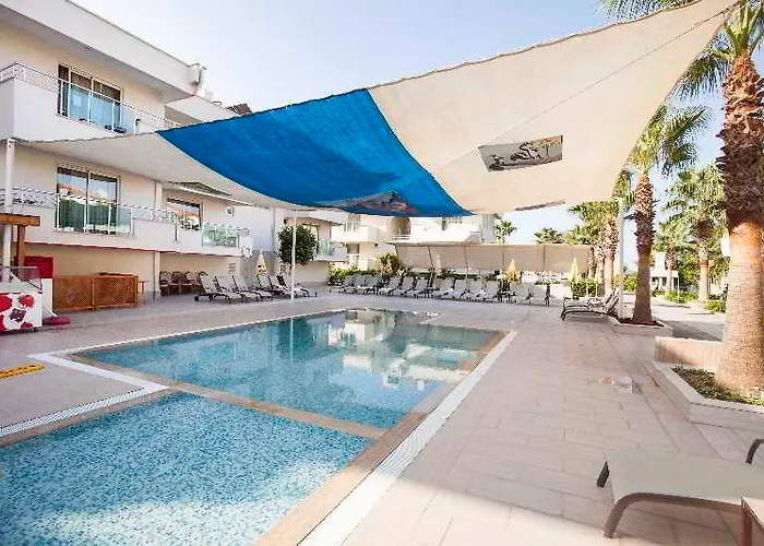 Hotel Dream Family Club Side